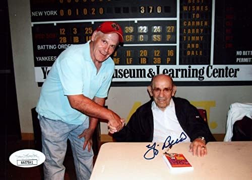 Yogi Berra Baseball HOF חתום 5x7 עם JSA COA - תמונות MLB עם חתימה